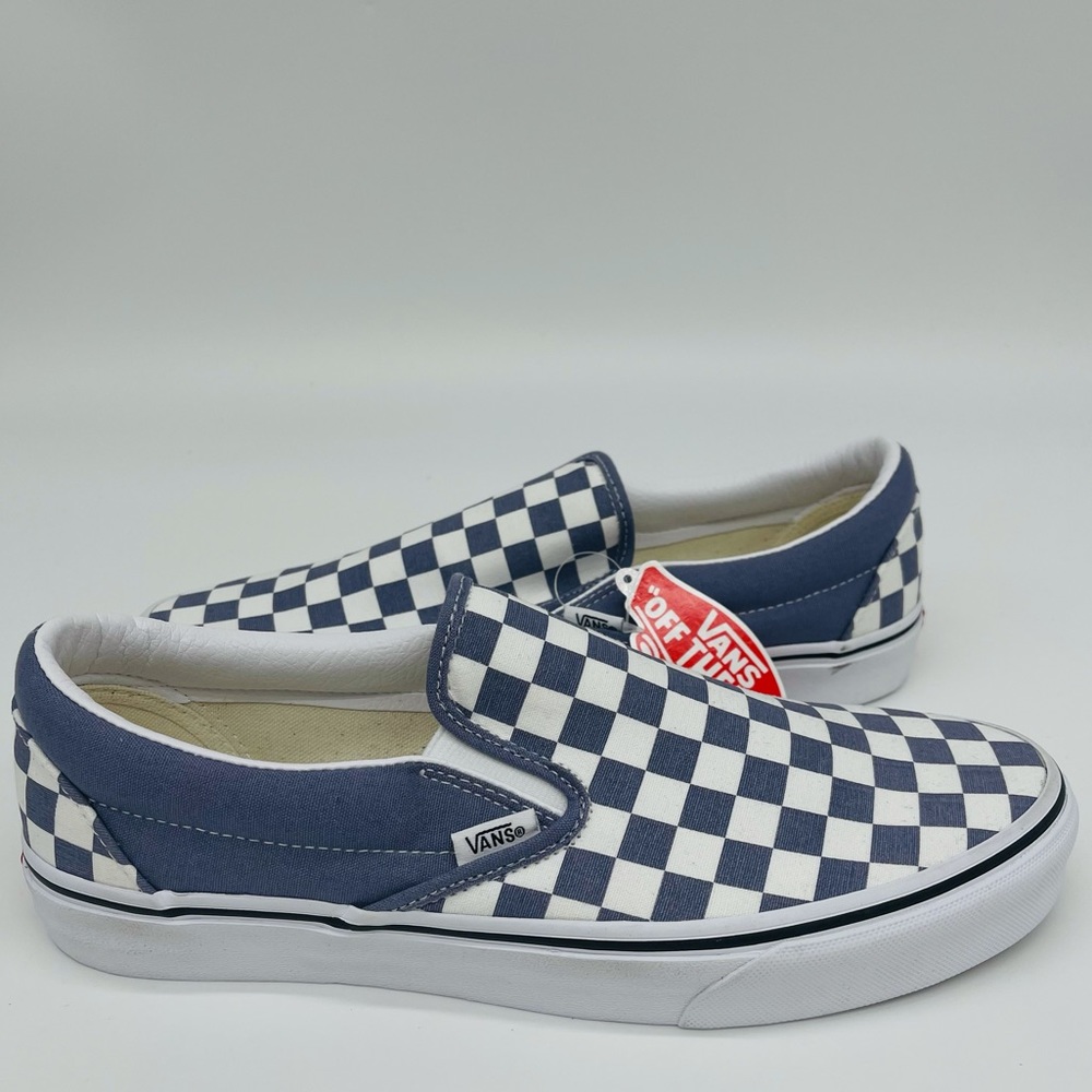 Classic Slip-On Vans - Picture 2 of 13